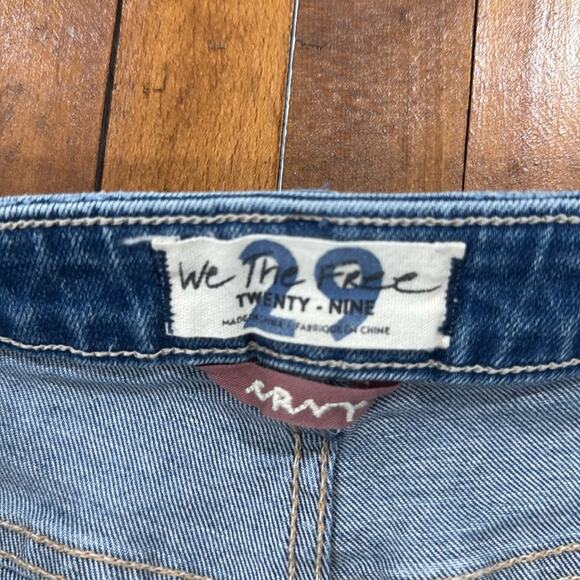 We The Free CRVY Button Fly Distressed Cutoff Jean Shorts 30x3" Size 29 - Picture 5 of 6